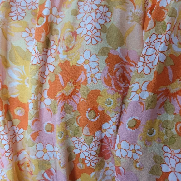 Rewind Orange Floral Dress - Picture 10 of 11